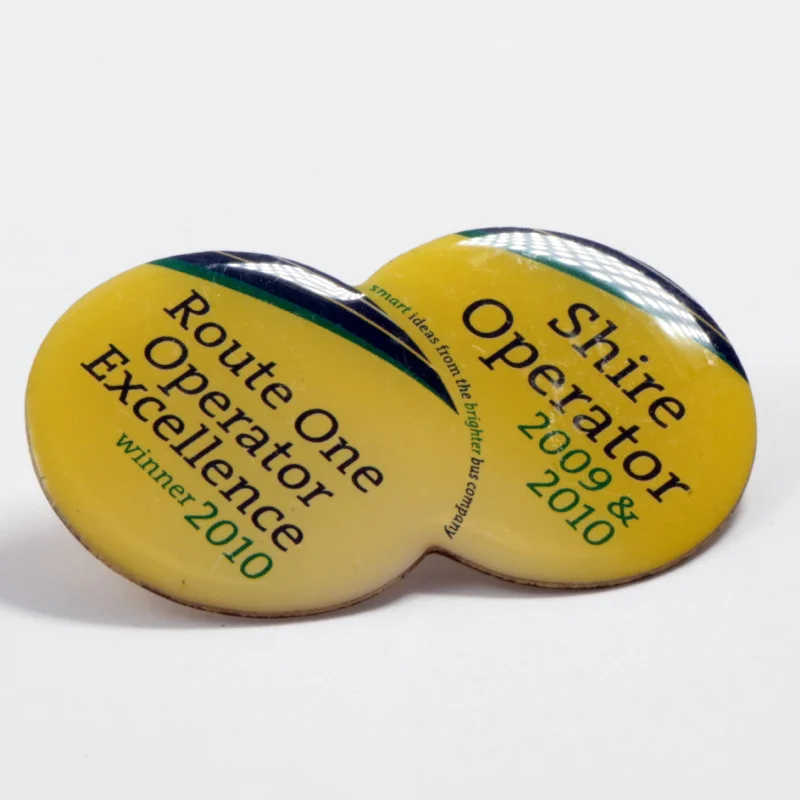 Yellow Buses Shire Operator 2009 & 10 Badge Yellow Buses Shire Operator 2009 & 10 Badge